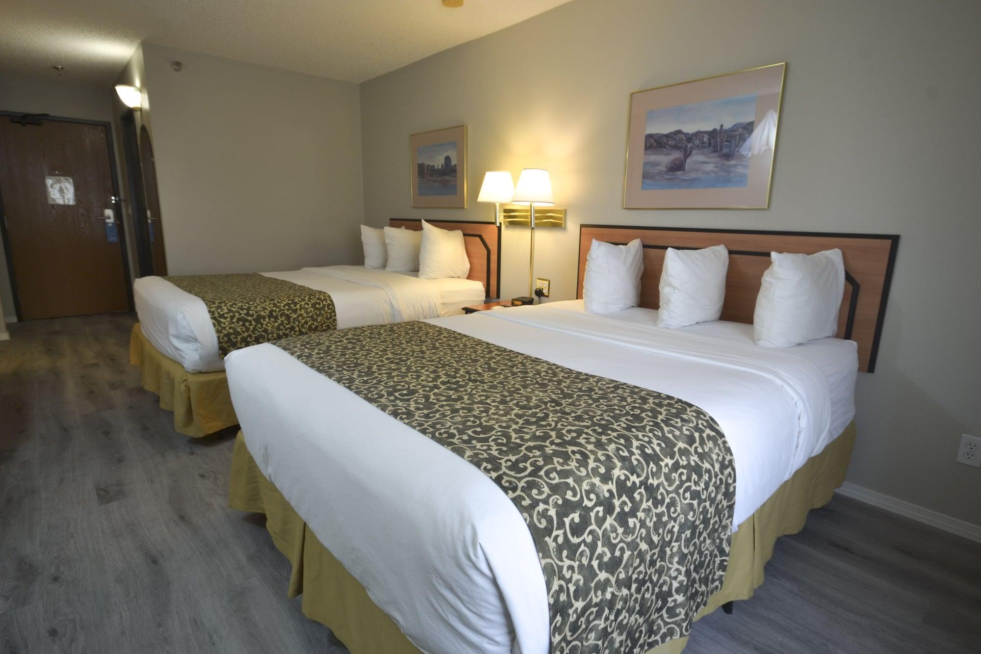 Days Inn & Suites By Wyndham Airport Албукерке Екстериор снимка